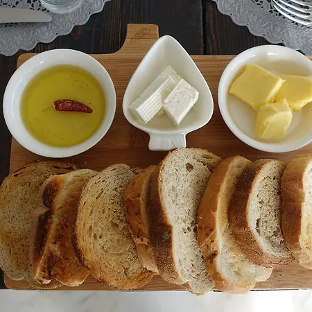 Limonlu Ev Ardic Otel Alaçatı