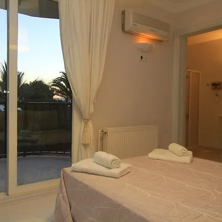 Limonlu Ev Ardic 3* Alaçatı